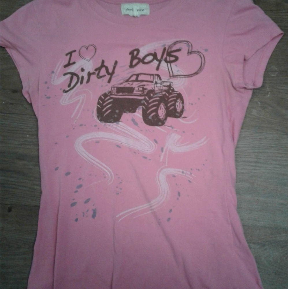 I ❤ Heart Love Dirty Boys Fitted Top